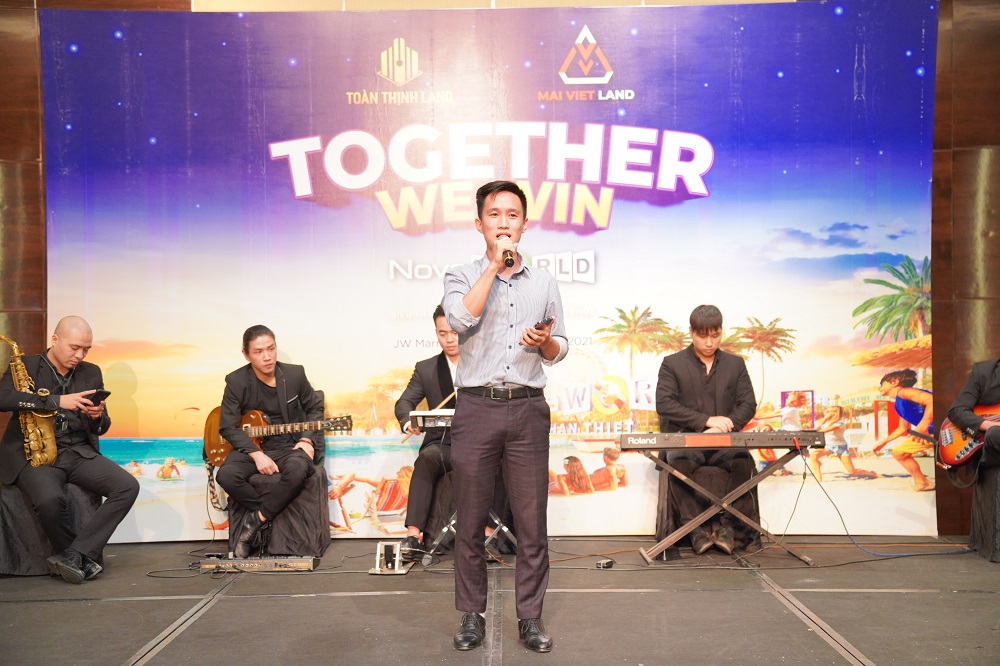 Ngập tràn cảm xúc trong buổi giao lưu “Together We Win” giữa Mai Việt Land và Toàn Thịnh Land 