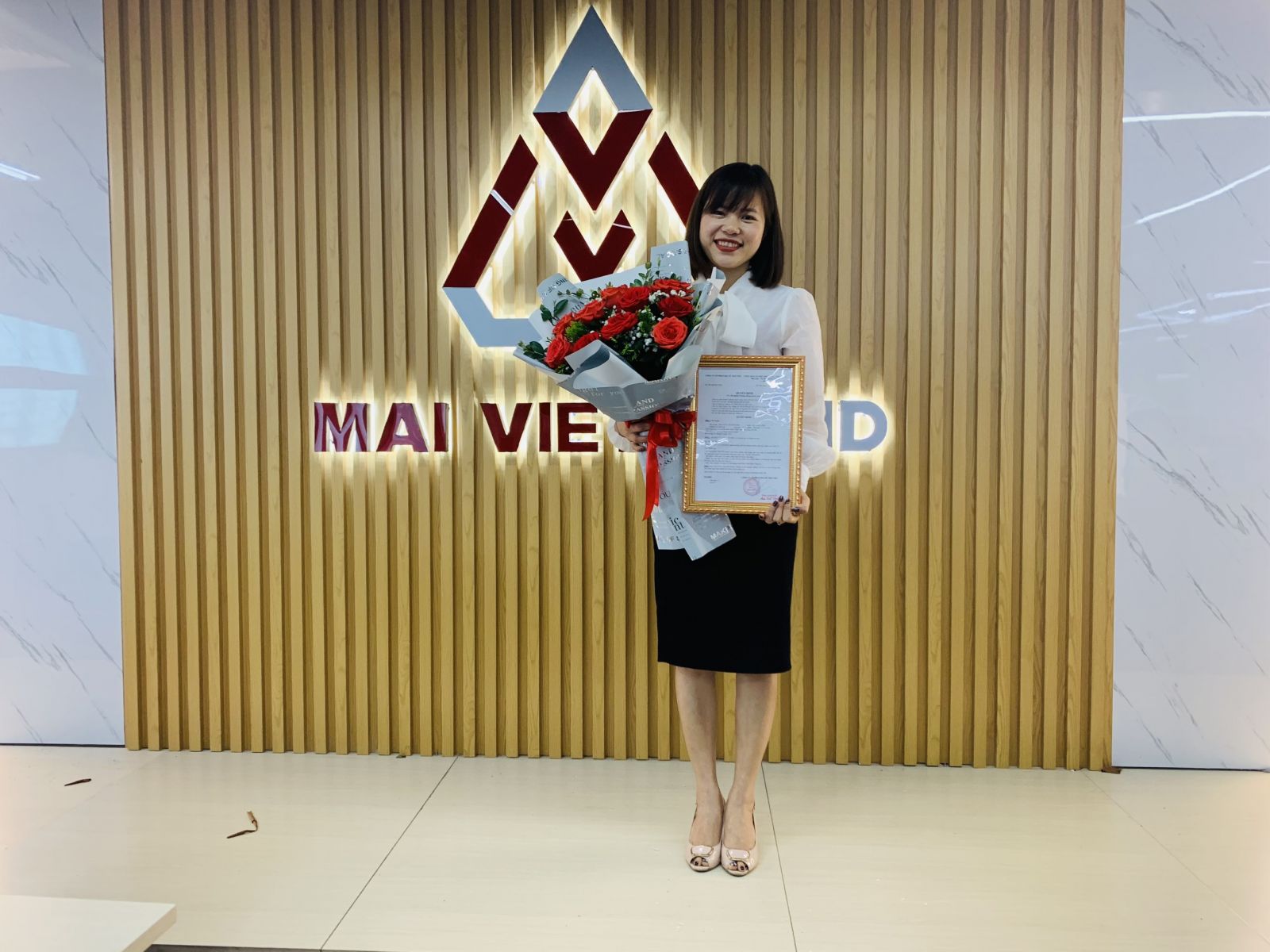 Mai Việt Land vui mừng bổ nhiệm Trưởng phòng kinh doanh: Chị Nguyễn Thị Phượng